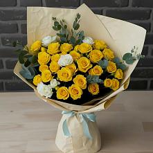 Букет цветов из:  Розы в Красный Октябрь