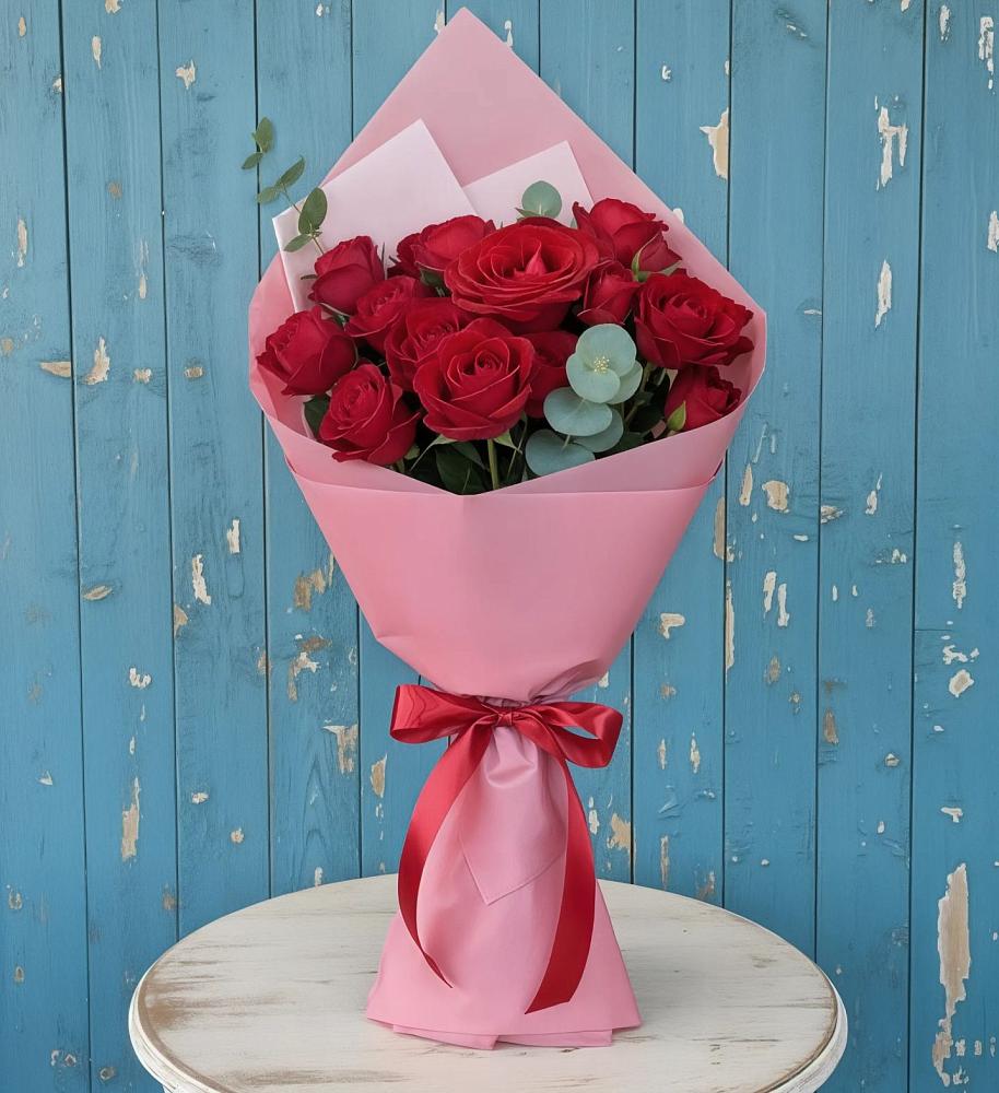 Букет цветов из: Розы в Красный Октябрь