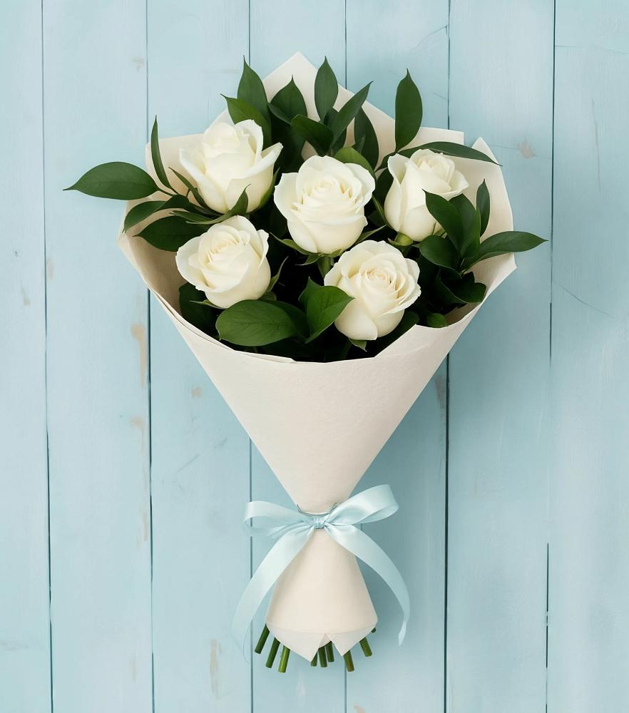 Букет цветов из: Розы в Красный Октябрь