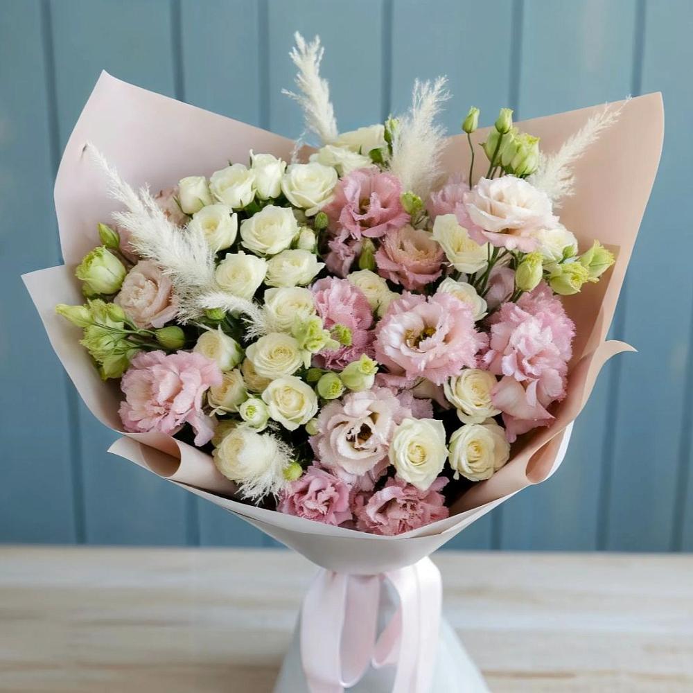 Букет цветов из: Альстромерии и Розы в Красный Октябрь