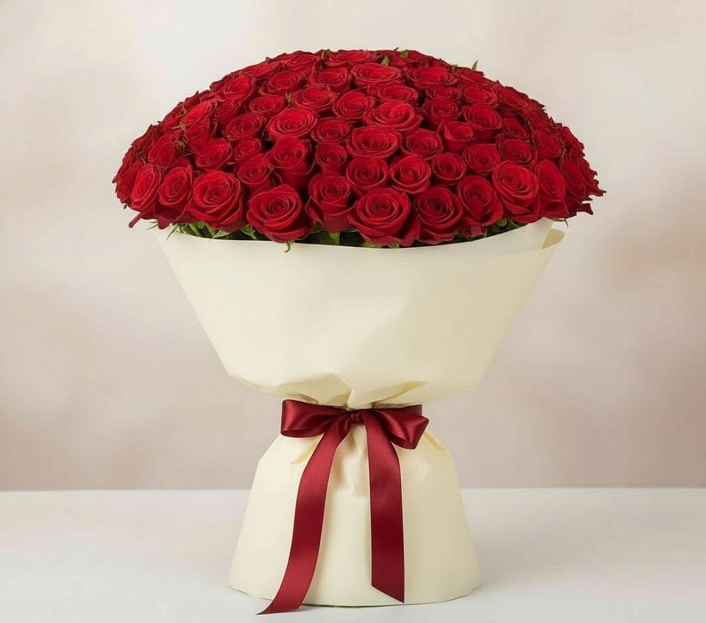 Букет 101 Красная роза Милано в Красный Октябрь