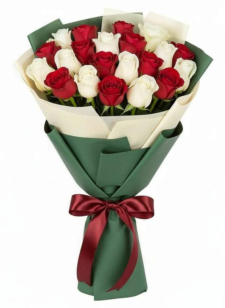 Букет Микс из красных и белых роз в Красный Октябрь