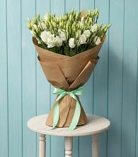 Букет цветов из:  Лизиантусы в Красный Октябрь