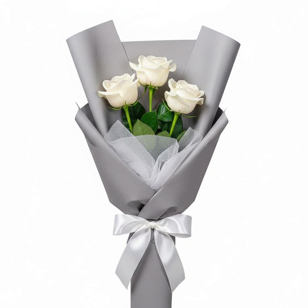 Букет 3 белые розы в Красный Октябрь