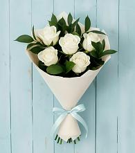 Букет цветов из:  Розы #REPLACE_PRED# Красный Октябрь