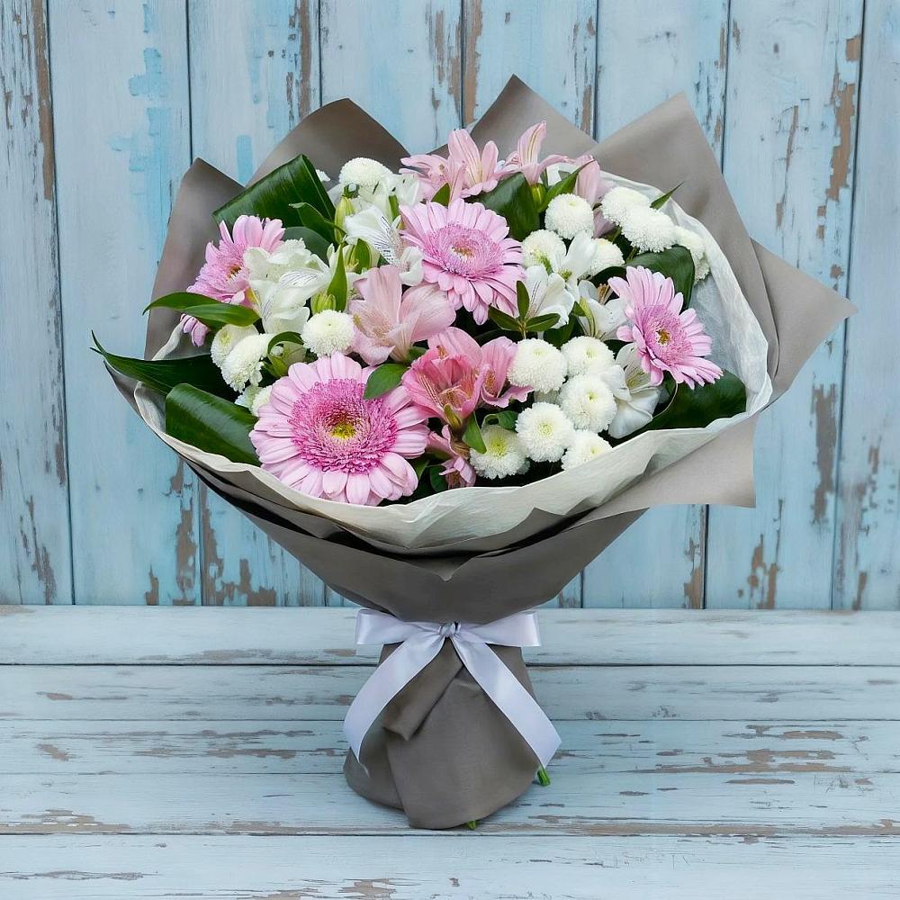 Букет цветов из: Герберы, Альстромерии и Хризантемы в Красный Октябрь