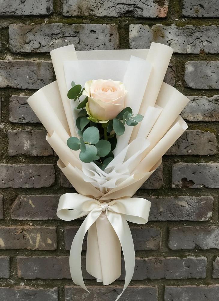 Букет цветов из: Розы в Красный Октябрь