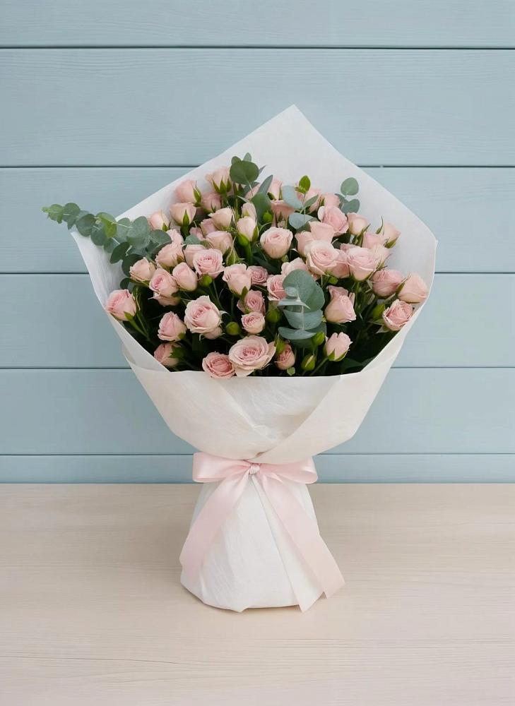 Букет цветов из: Розы в Красный Октябрь