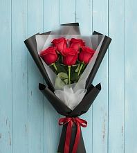 Букет цветов из:  Розы в Красный Октябрь