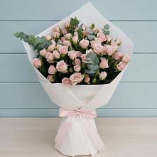 Букет цветов из:  Розы в Красный Октябрь