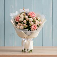 Букет цветов из:  Розы в Красный Октябрь