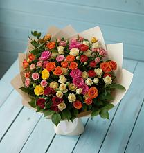 Букет Микс из разноцветных кустовых роз #REPLACE_PRED# Красный Октябрь