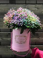 Цветочная композиция из Гипсофила и Розы в шляпной коробке #REPLACE_PRED# Красный Октябрь